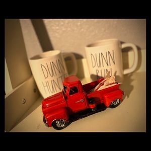 Vintage farmhouse surf beach old red truck